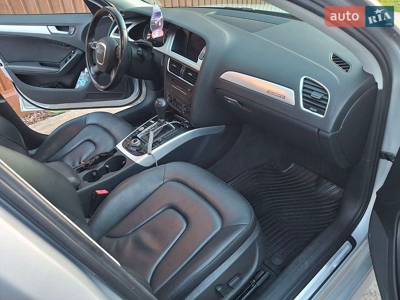Седан Audi A4 2012 в Кагарлыке