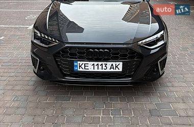 Audi A4  2019
