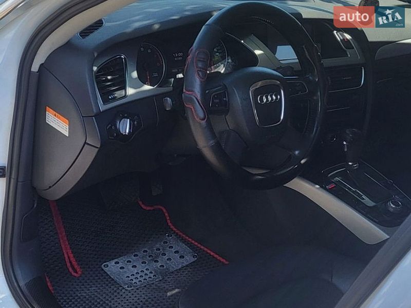 Седан Audi A4 2010 в Дніпрі