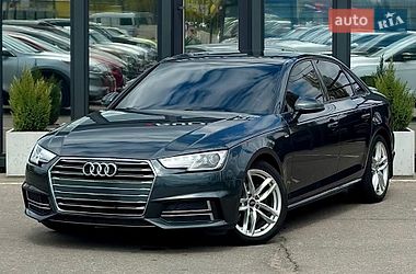 Audi A4  2016
