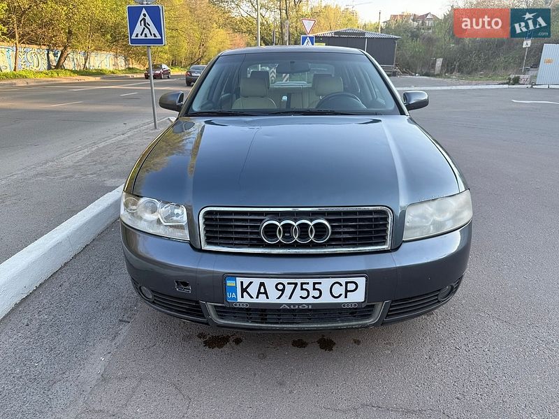 Седан Audi A4 2001 в Києві