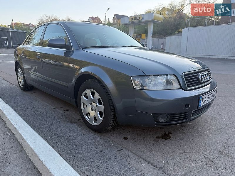 Седан Audi A4 2001 в Києві