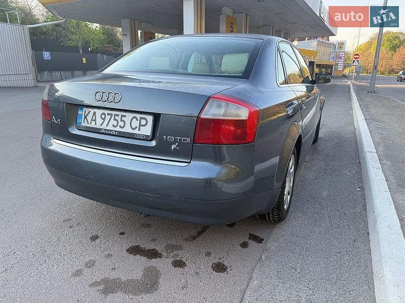 Седан Audi A4 2001 в Києві
