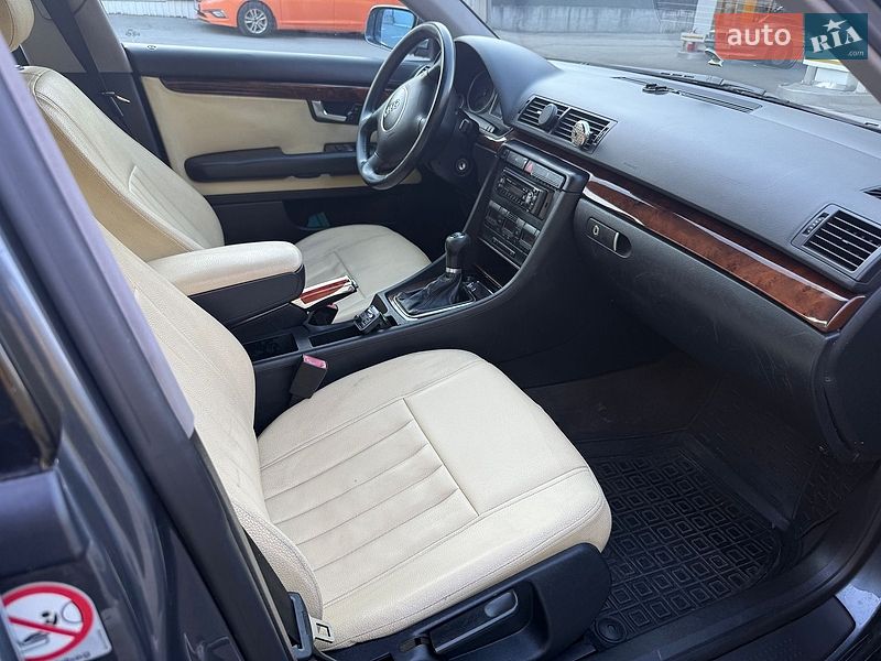 Седан Audi A4 2001 в Києві