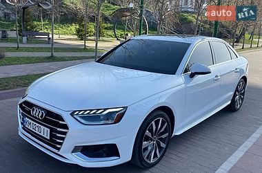 Audi A4  2022