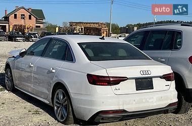 Audi A4  2022