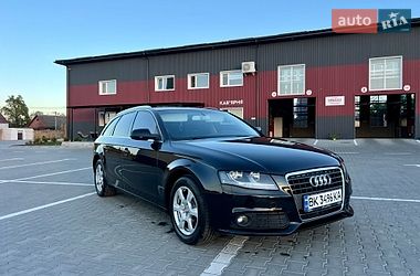 Audi A4  2011