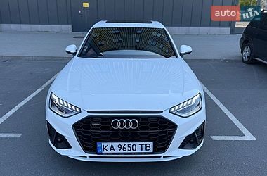 Audi A4  2022