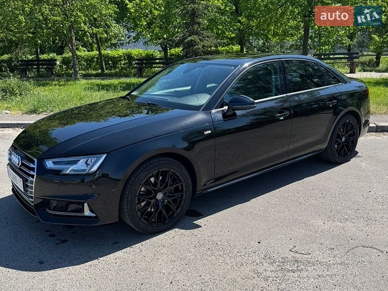 Седан Audi A4 2017 в Києві