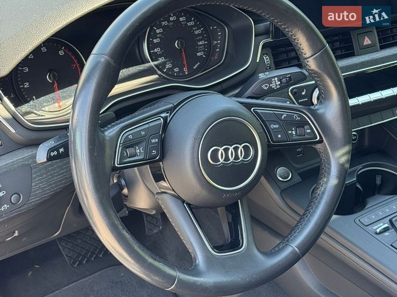 Седан Audi A4 2017 в Києві