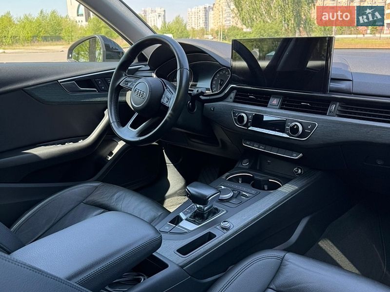 Седан Audi A4 2017 в Києві