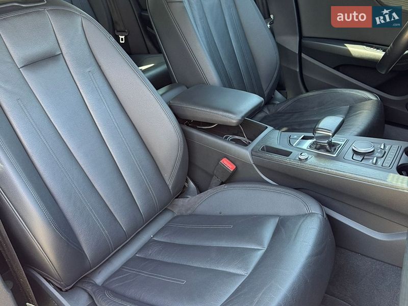 Седан Audi A4 2017 в Києві