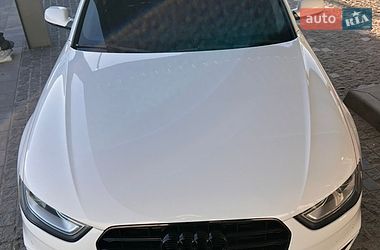 Audi A4  2015