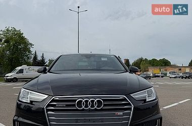 Audi A4  2017