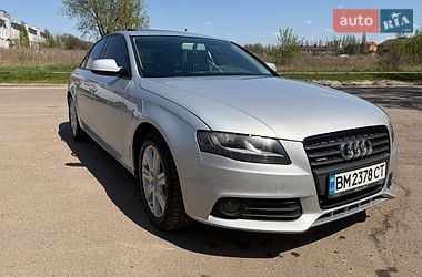 Audi A4  2011