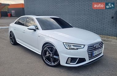 Audi A4  2019