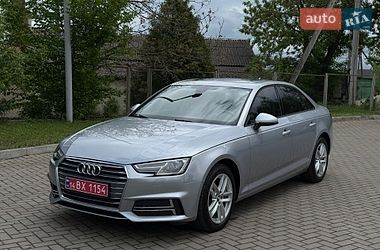 Audi A4  2016