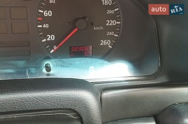 Седан Audi A4 1996 в Ровно