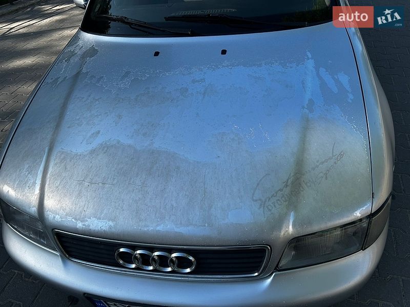 Седан Audi A4 1997 в Хмельницком