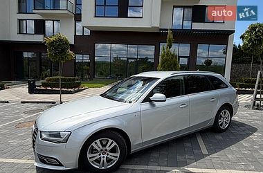 Audi A4  2012