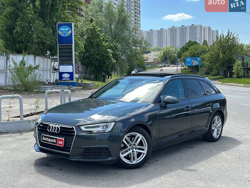 Универсал Audi A4 2018 в Киеве