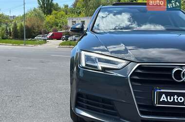 Универсал Audi A4 2018 в Киеве