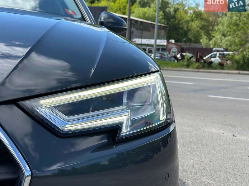 Универсал Audi A4 2018 в Киеве