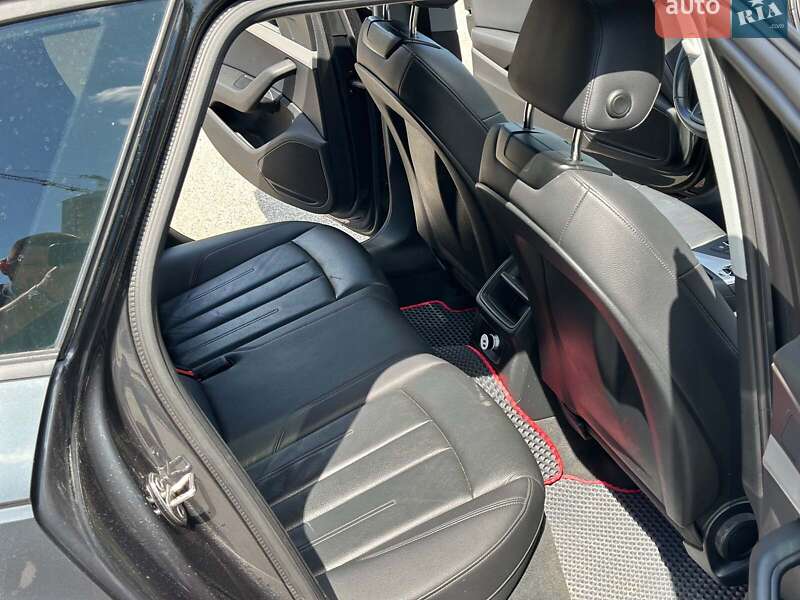 Универсал Audi A4 2018 в Киеве