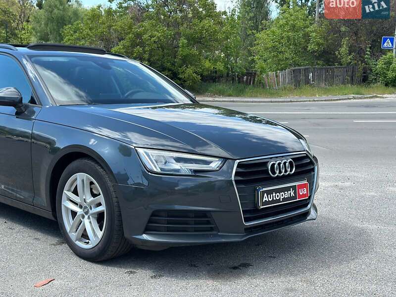 Универсал Audi A4 2018 в Киеве