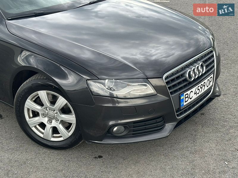 Универсал Audi A4 2010 в Львове