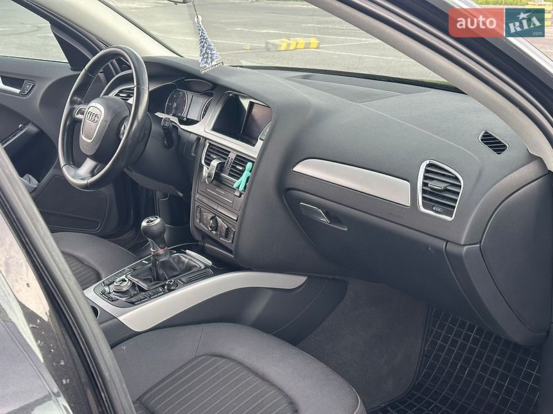 Универсал Audi A4 2010 в Львове