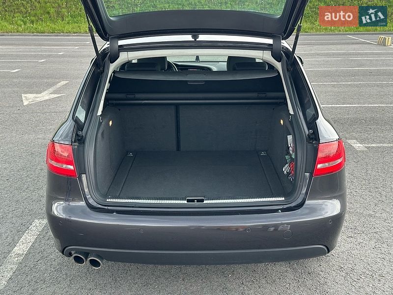 Универсал Audi A4 2010 в Львове
