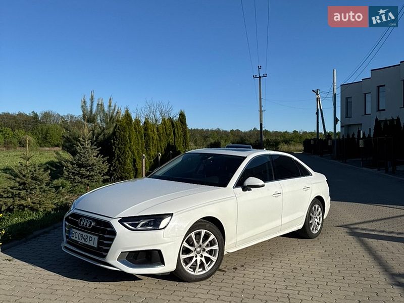 Седан Audi A4 2019 в Львові
