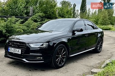 Audi A4  2014