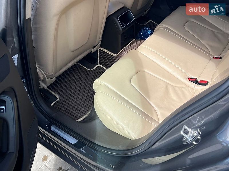 Універсал Audi A4 2013 в Чернівцях