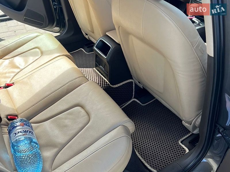 Універсал Audi A4 2013 в Чернівцях