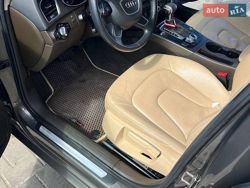 Універсал Audi A4 2013 в Чернівцях