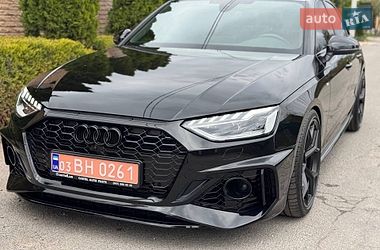 Audi A4 2021