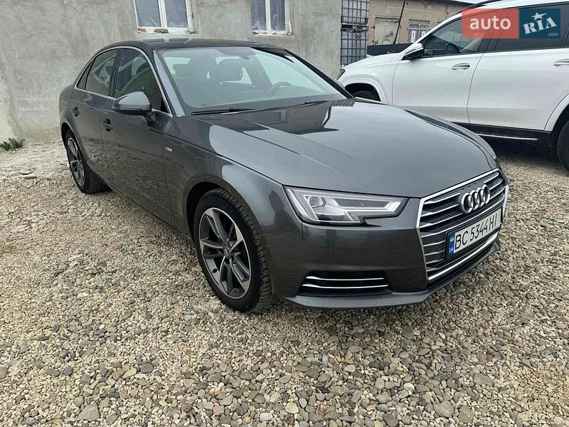Седан Audi A4 2018 в Львові