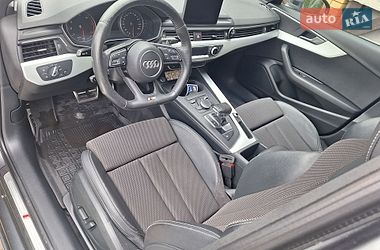 Седан Audi A4 2018 в Львові