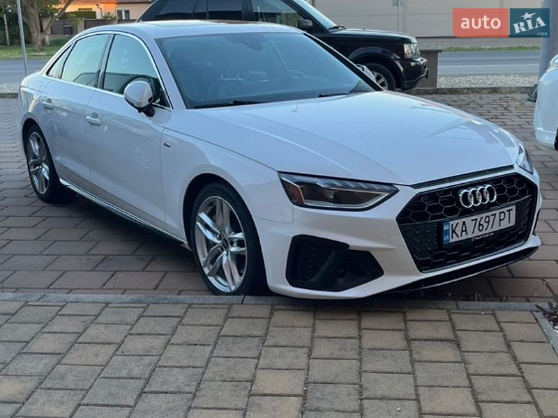 Седан Audi A4 2022 в Киеве фото Седан Audi A4 2022 в Киеве