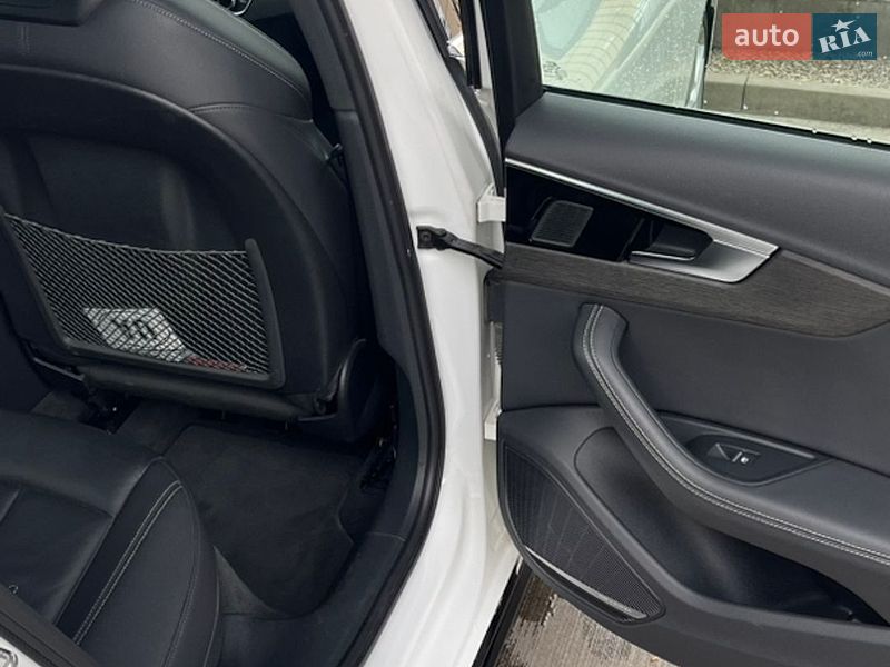 Седан Audi A4 2022 в Киеве фото 19 Седан Audi A4 2022 в Киеве