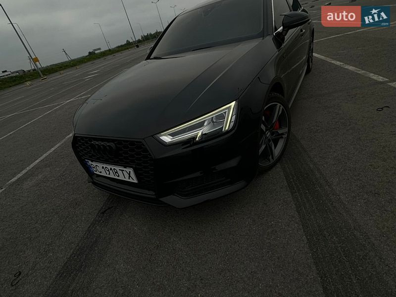 Седан Audi A4 2017 в Львове