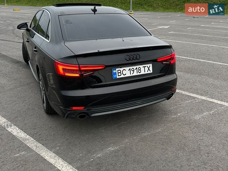 Седан Audi A4 2017 в Львове