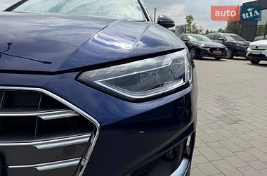 Седан Audi A4 2021 в Львове