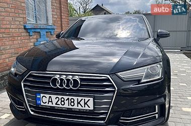Audi A4  2016
