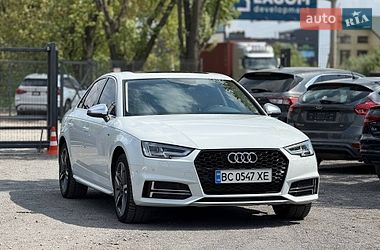 Audi A4  2016