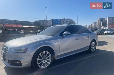Audi A4  2015