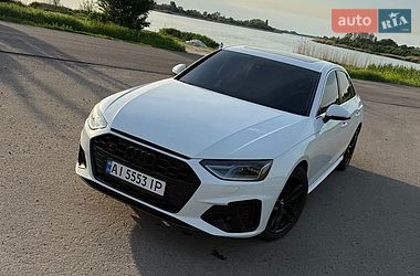Audi A4  2020