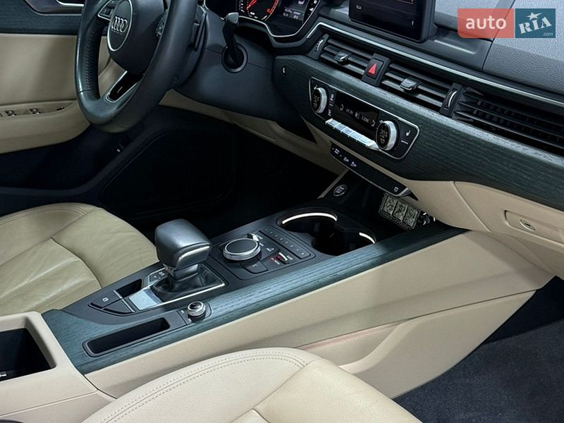 Седан Audi A4 2017 в Одесі
